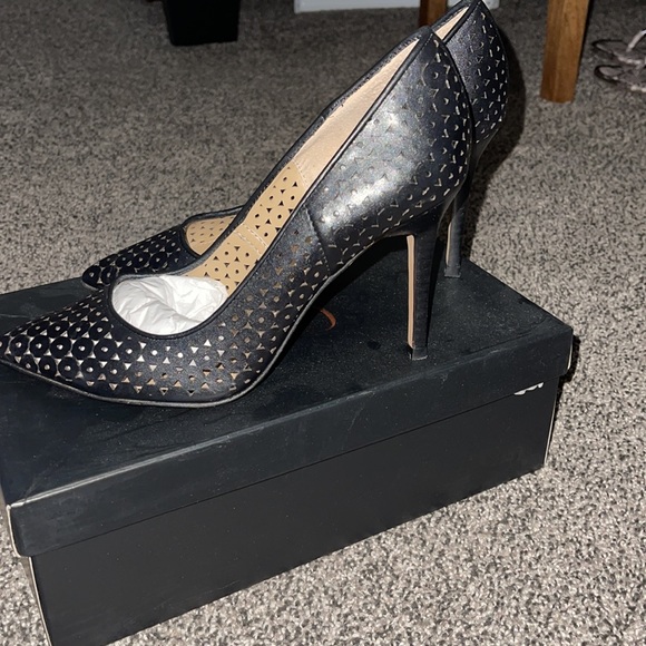 G.I.L.I Heels - Picture 3 of 4